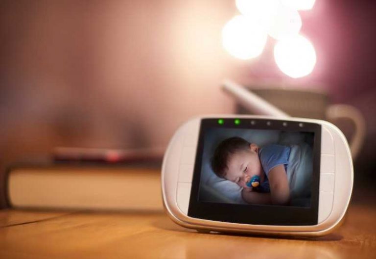Nanit vs Owlet: Which Baby Breathing Monitor is better?