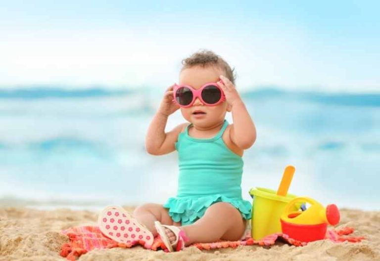 10 best non-toxic beach toys for your kids (2024)