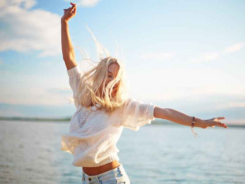 How to live a simple life and be happy